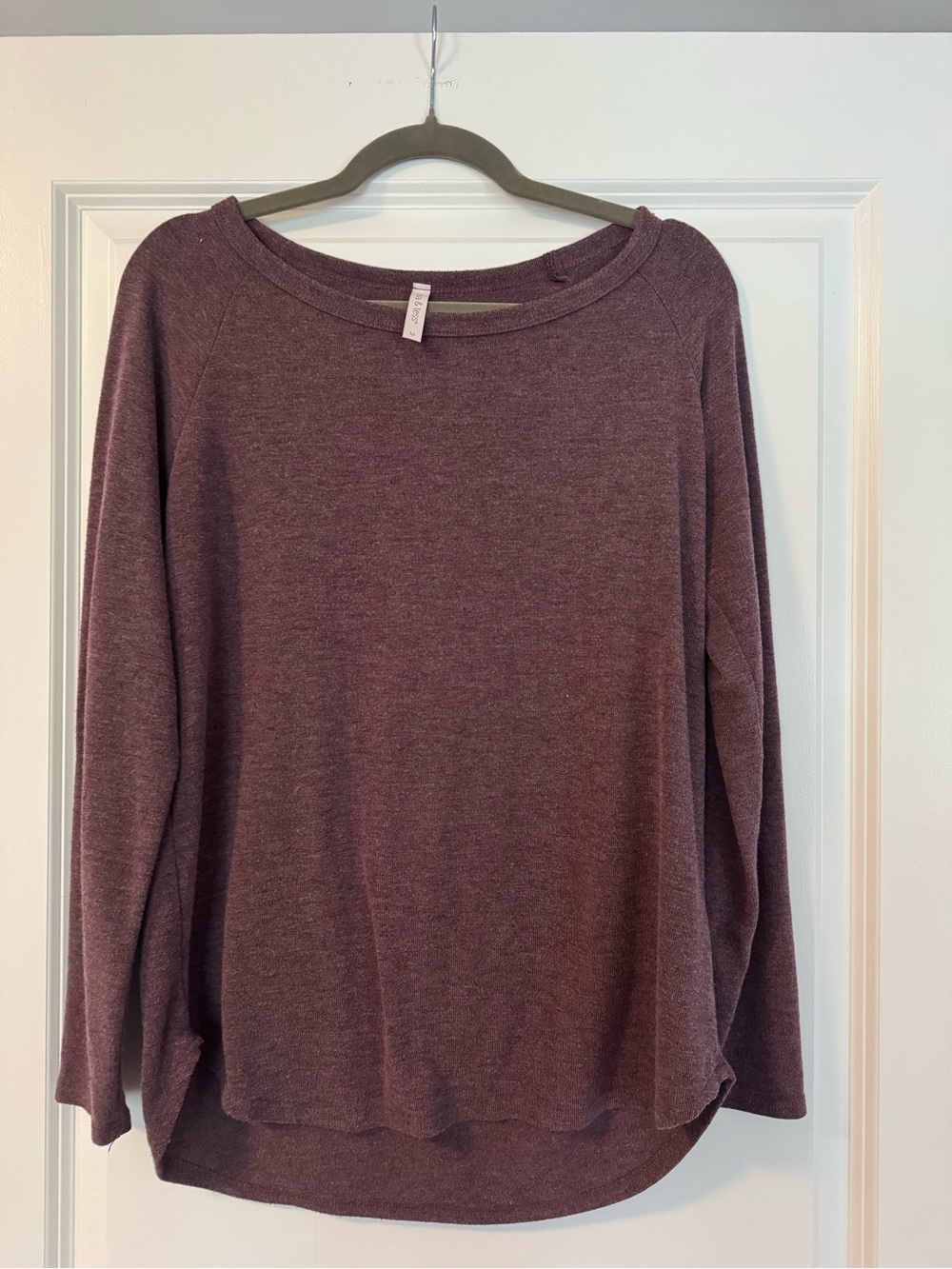 Women's Relaxed Scoop Neck Sweater